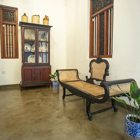 Dhyana Villa Амбалангода Экстерьер фото